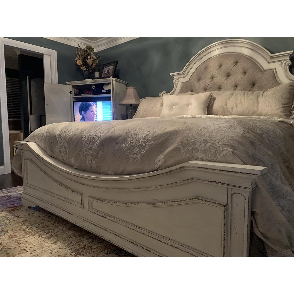 Liberty Furniture Industries Magnolia Manor King Upholstered Bed, White